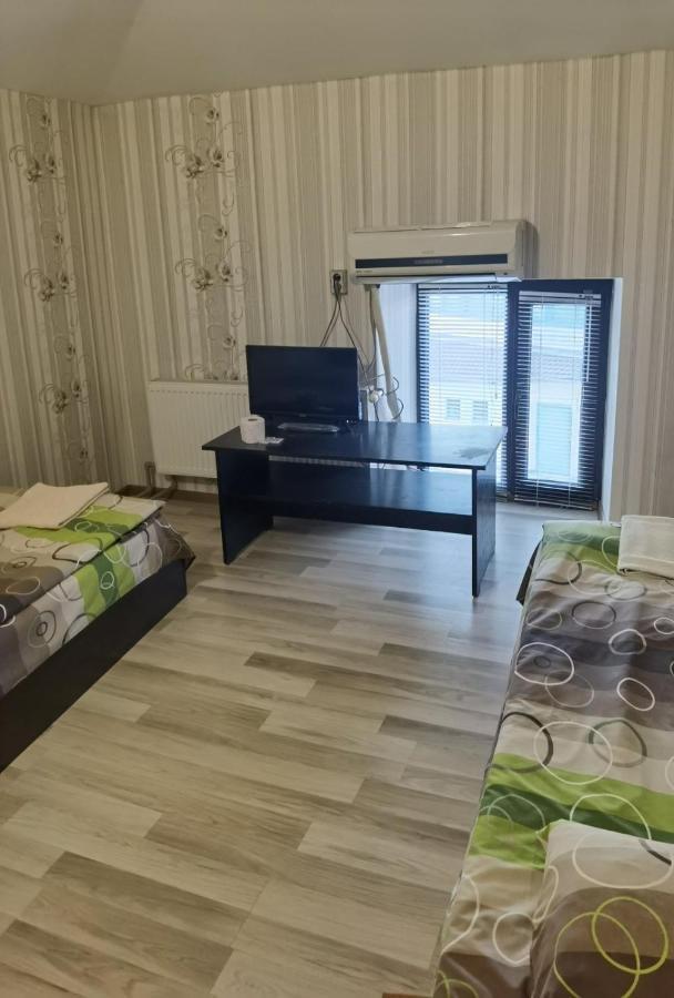 فندق House For Guests And Friends سفيشتوف المظهر الخارجي الصورة