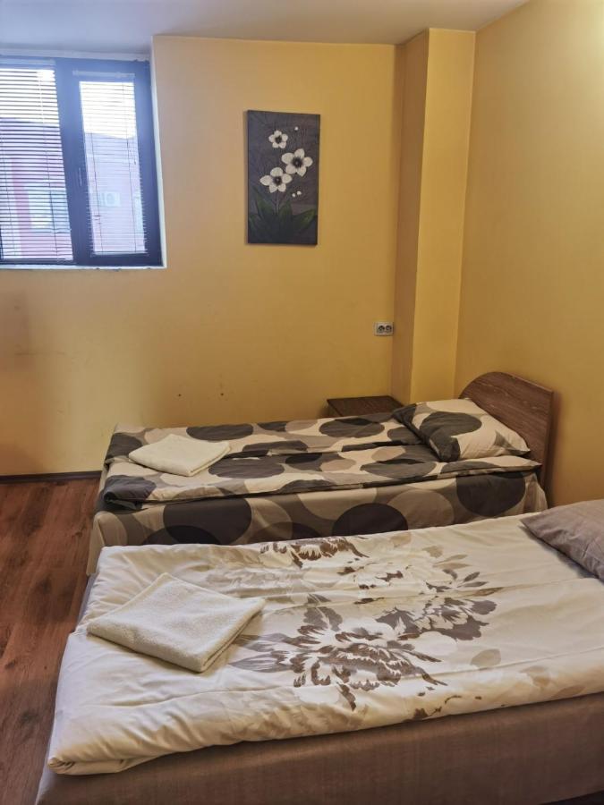 فندق House For Guests And Friends سفيشتوف المظهر الخارجي الصورة