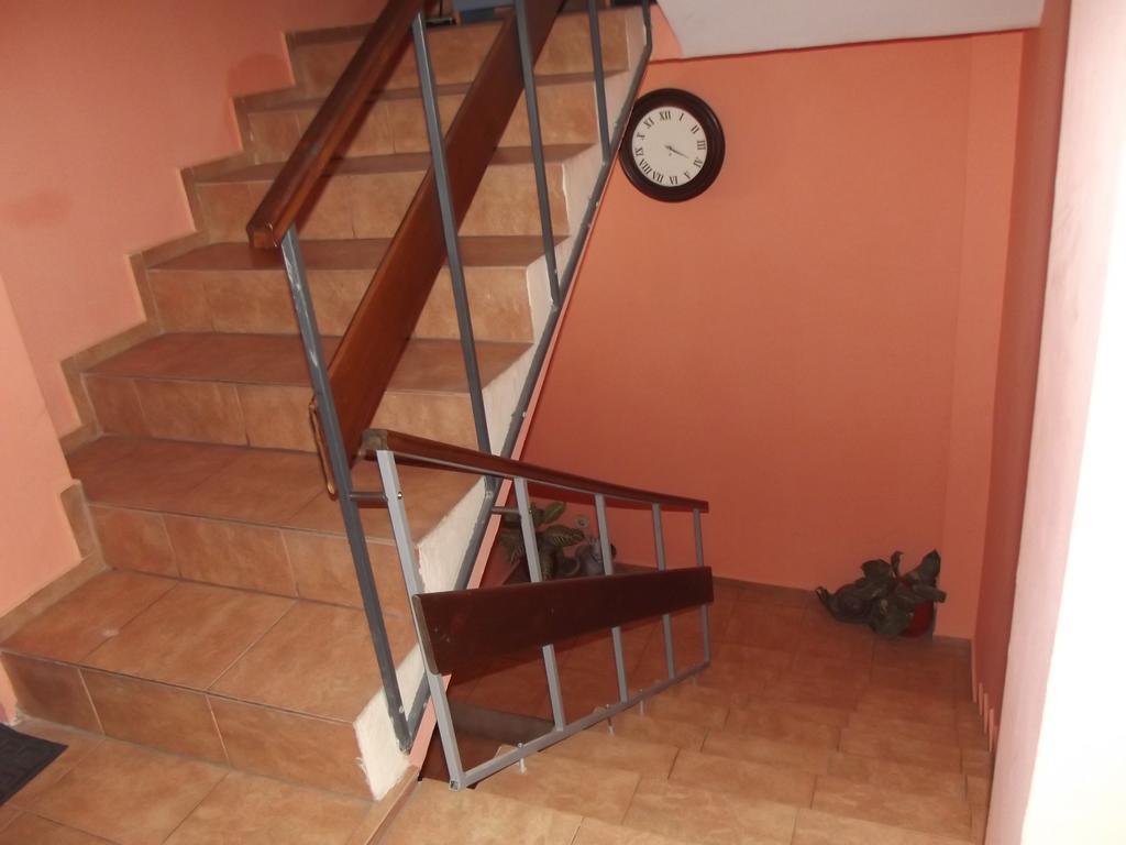 فندق House For Guests And Friends سفيشتوف المظهر الخارجي الصورة